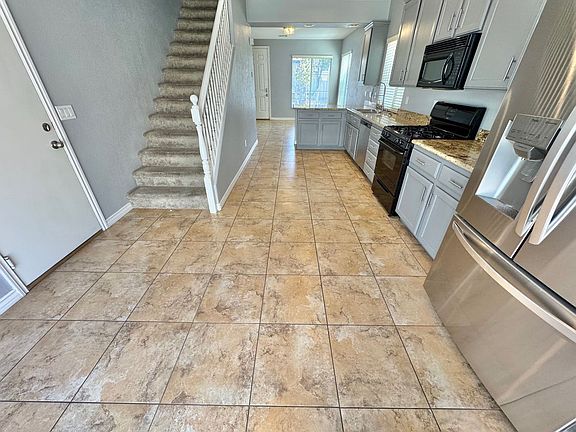4th image of 1666 Tristan Flower Ave