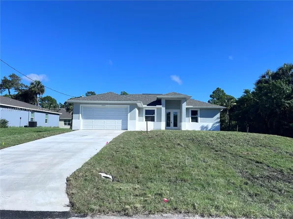 5044 Wild Goose Cir, Labelle, FL 33935