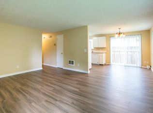 3542 NE Division St, Gresham, OR 97030