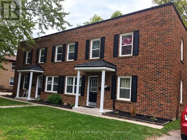 1269 Clonsilla Ave #3, Peterborough, ON K9J 5Z1