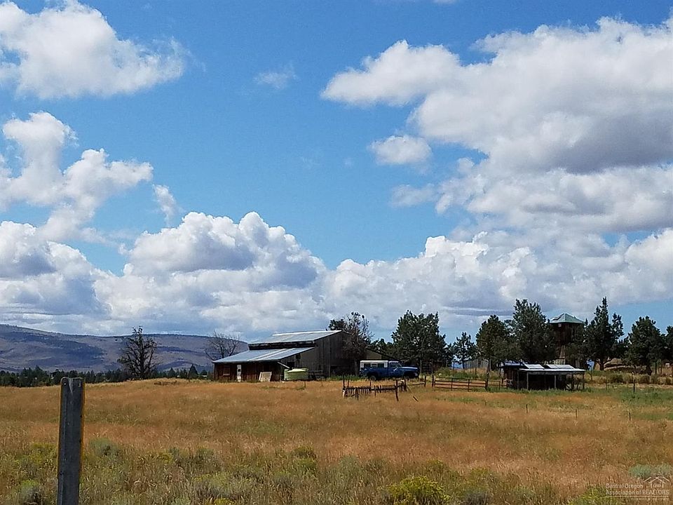 1st image of 1910 SE Eucalyptus Ln