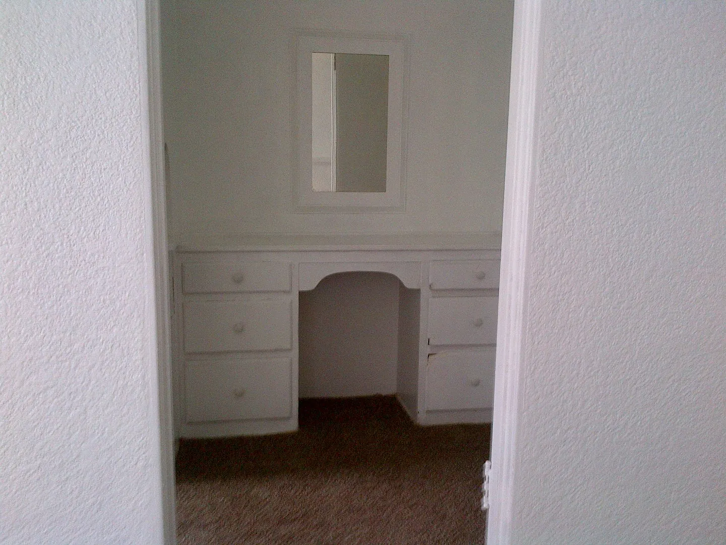 Nile Apartments — Photo 4