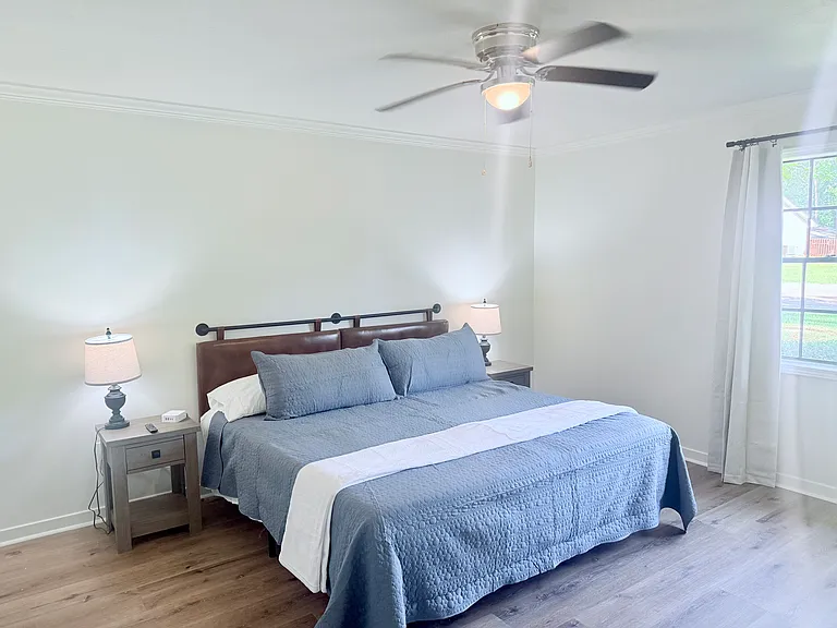 114 Redbud Trl — Photo 5