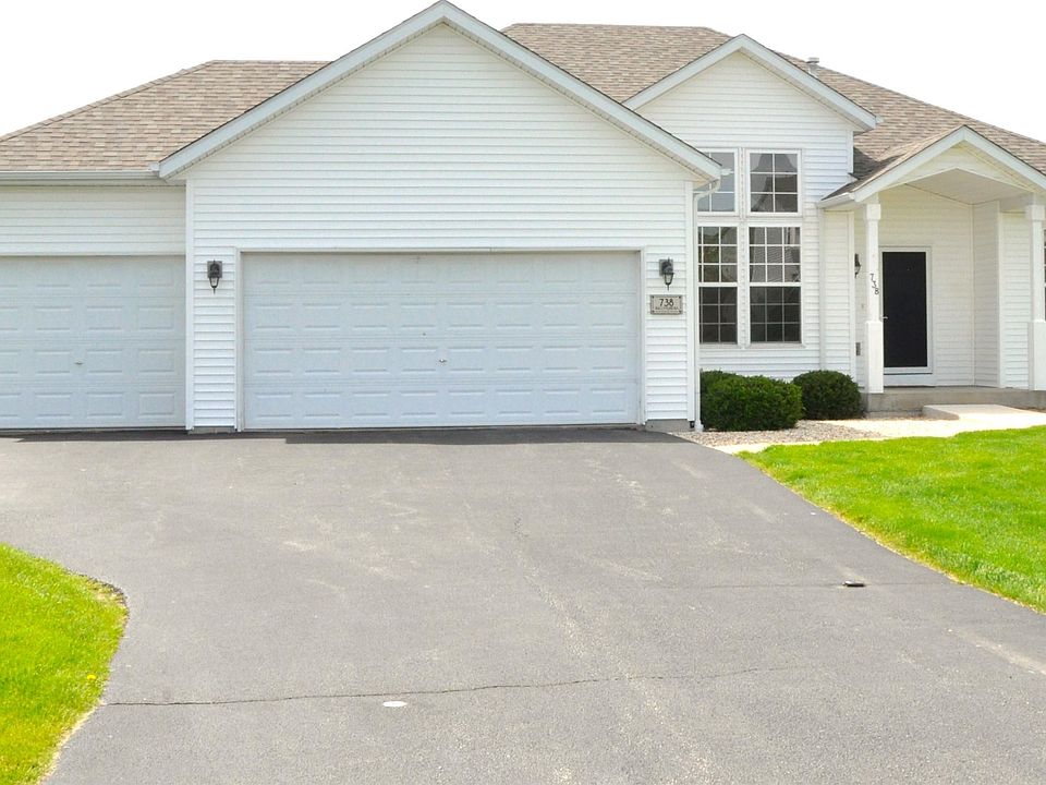 738 Ballymore Rd, Roscoe, IL 61073 Zillow