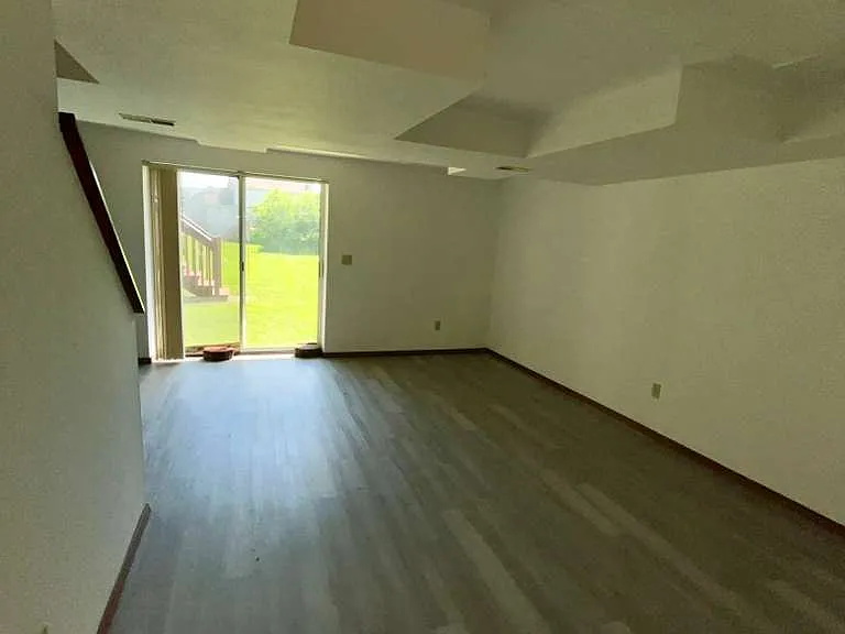 14312 Jamestown Bay Dr — Photo 15