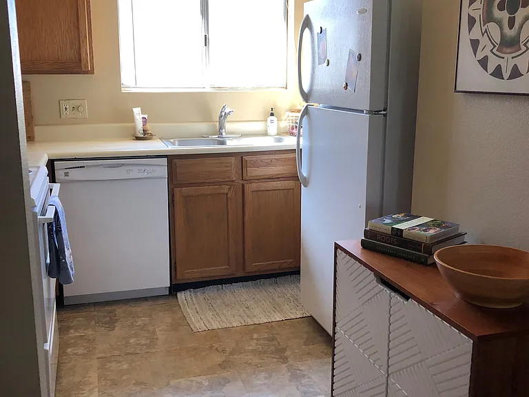2401 N West St #208 — Photo 6