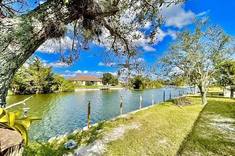 4 bed, 1796 sqft, $4,500 — Photo 4