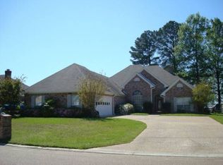 192 Mandarin Dr, Brandon, MS