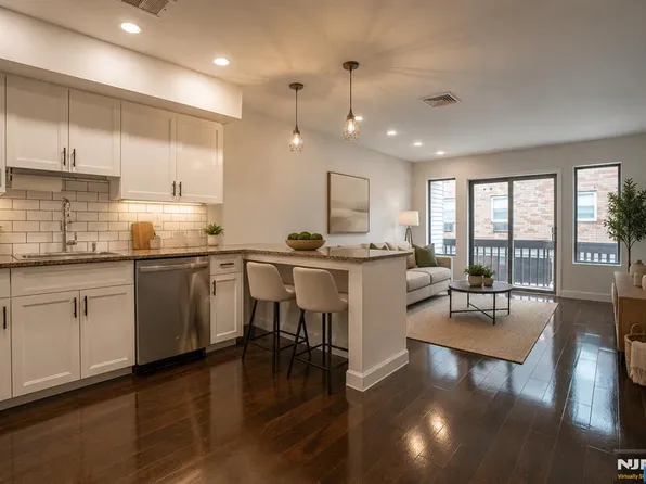 31 Fairmount Ave APT 6A, Hackensack, NJ 07601