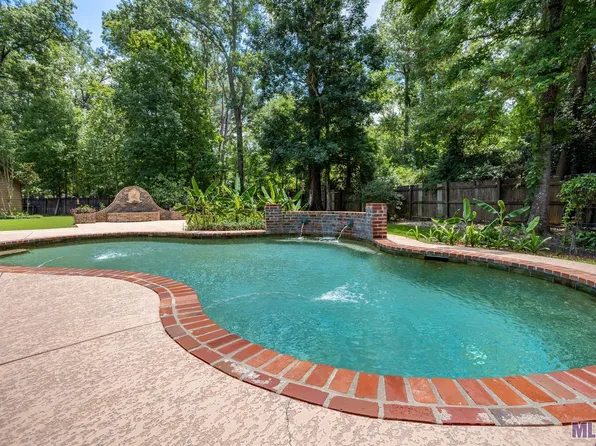 13566 Lakeway Dr, Prairieville, LA 70769