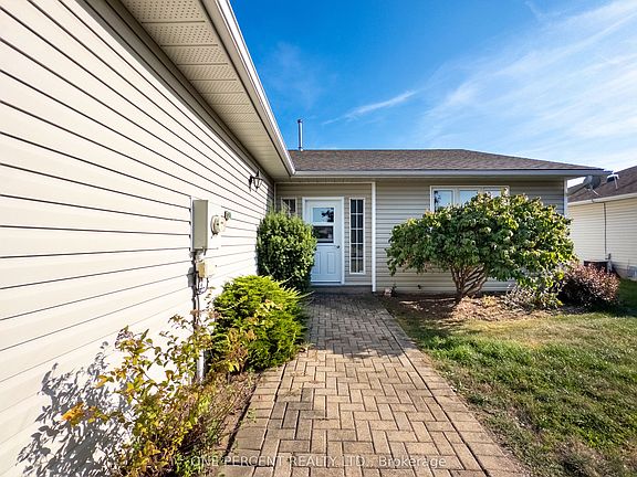 4th image of 14 Elmdale Dr