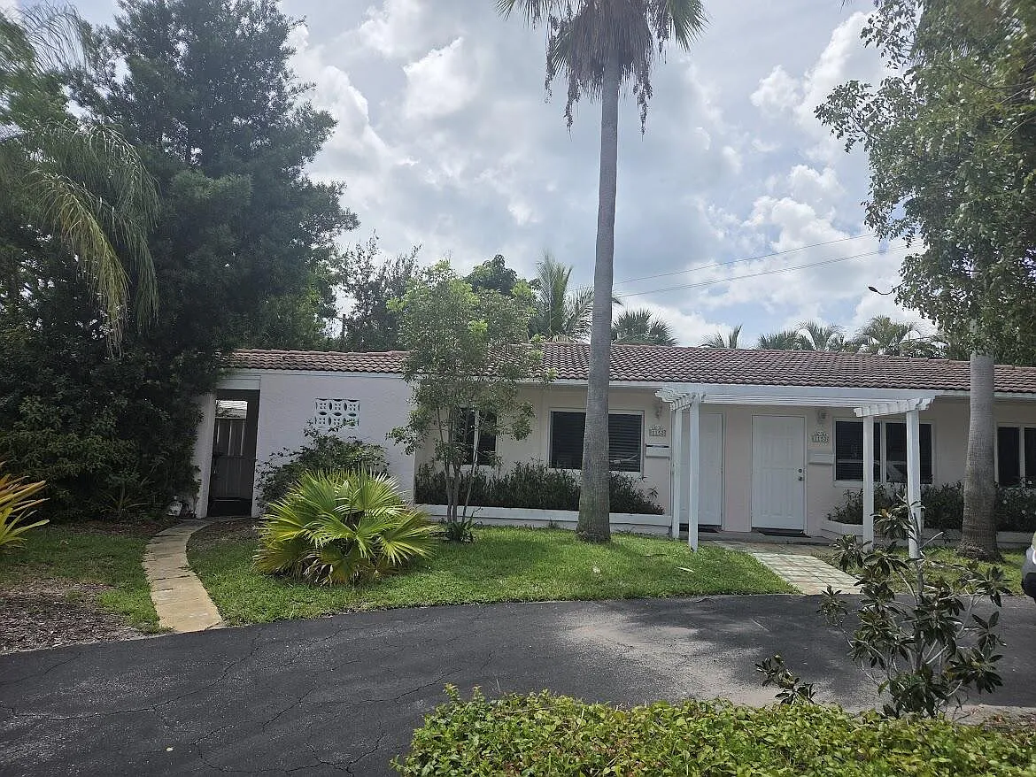 1 bed, 1.0 bath, 600 sqft, $1,800 — Photo 2