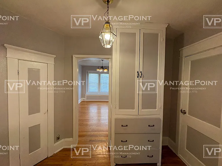 330 S Quincy St #1 — Photo 15