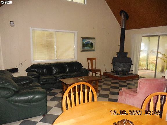 4th image of Northwoods Cabin 180