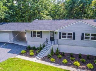 357 Crosscreek Ln, Winchester, VA 22602