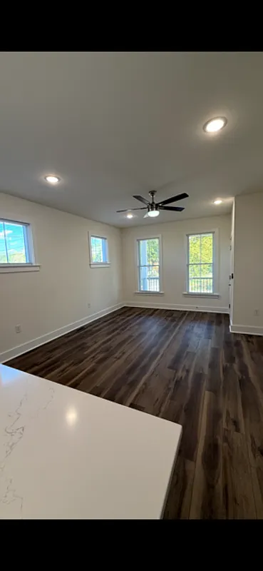 2 bed, 2.0 bath, 1152 sqft, $1,995 — Photo 4