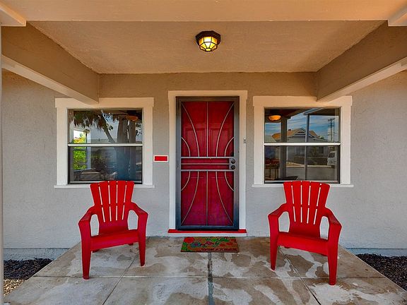 5th image of 4122 Arbor Vitae Dr