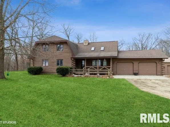 2952 178th Ave, Calamus, IA 52729