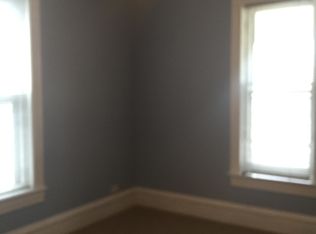 400 S Hough Street #First Floor, Barrington, IL