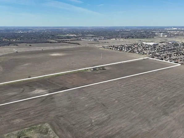 1931 Fm 878, Waxahachie, TX 75165