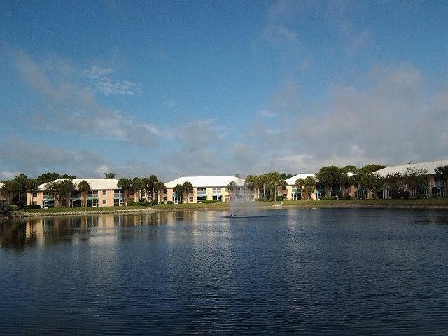 1st image of 822 Gulf Pavilion Dr #204