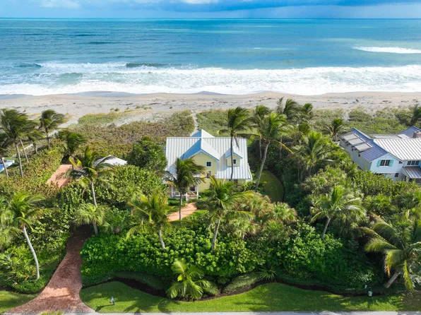 107 N Beach Road, Jupiter Island, FL 33455
