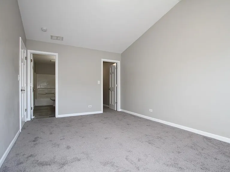 353 Springbrook Trl S — Photo 11