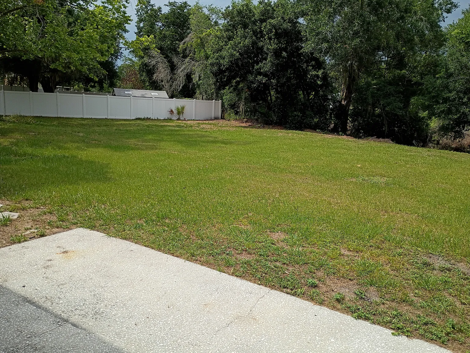 3 bed, 1718 sqft, $2,300 — Photo 3