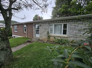 109 Gragg St, Boone, NC 28607