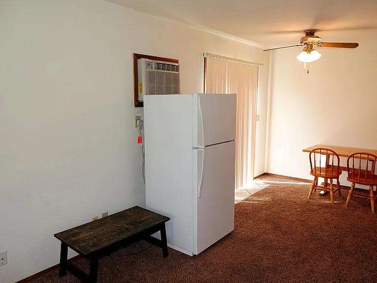 338 S Sooner Trl — Photo 5