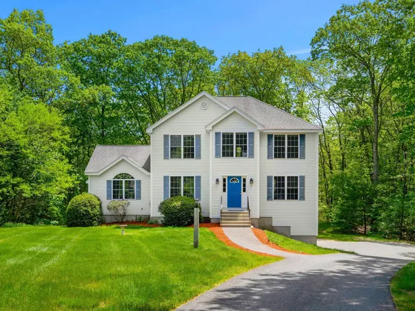 29 Flying Rock Road, Hudson, NH 03051