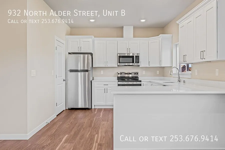 932 North Alder Street, Unit B, Tacoma, WA, USA — Photo 2