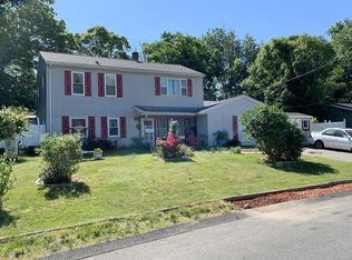 81 Bourne St, Brockton, MA 02302