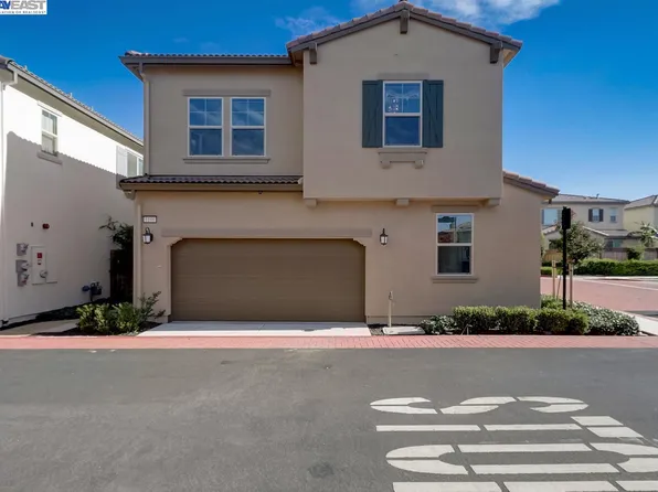 1198 S Buckthorn Dr, Mountain House, CA 95391