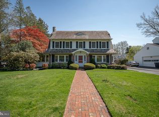 721 Baeder Rd, Jenkintown, PA 19046