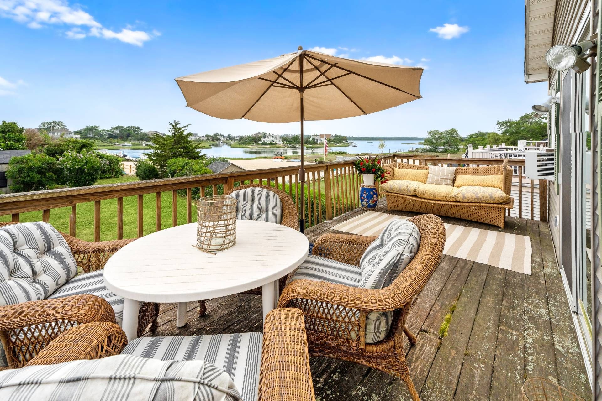 65 Inlet Rd W, Hampton Bays, NY 11946 Out East