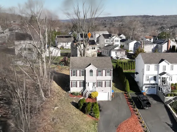 57 Roberts Street, Shelton, CT 06484