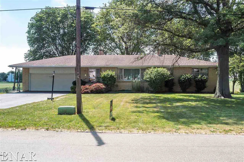 502 N Grove St photo 1