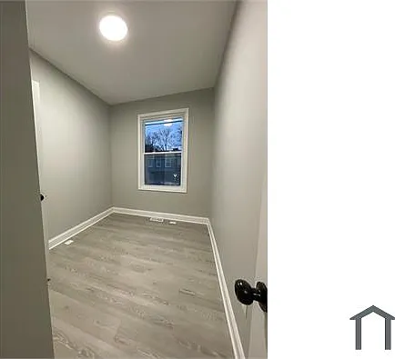 705 N Edgewood St — Photo 15