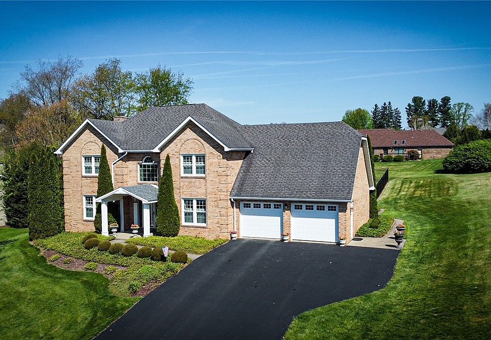 1st image of 104 Dakotah Dr