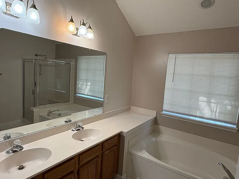 4527 Appley Mead Ln — Photo 14