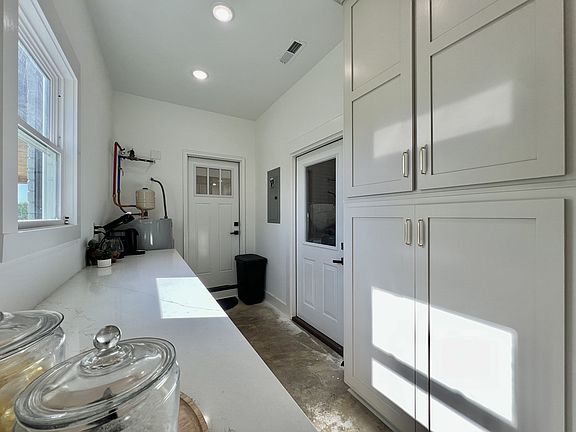 60th image of 2250 Elkton Pike