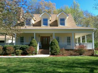 11765 Walker Rd, Soddy Daisy, TN 37379