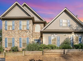 2991 Legacy Ln, York, PA 17402