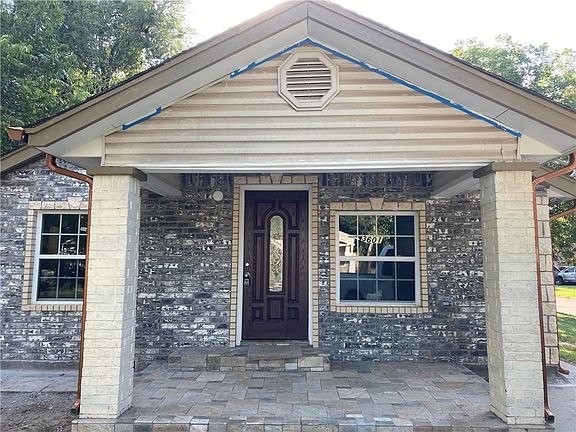 3rd image of 3601 S Shartel Ave