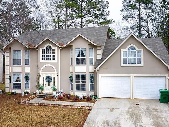 2nd image of 1303 Huntington Place Cir