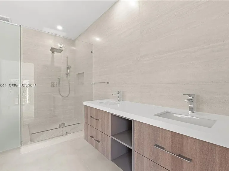 1213 Andora Ave — Photo 13