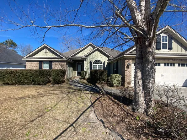 5048 Planters Xing, Hahira, GA 31632