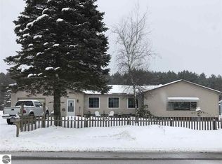 444 N Al Moses Rd, Lake City, MI 49651