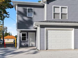 909 Wyllys St, Midland, MI 48642